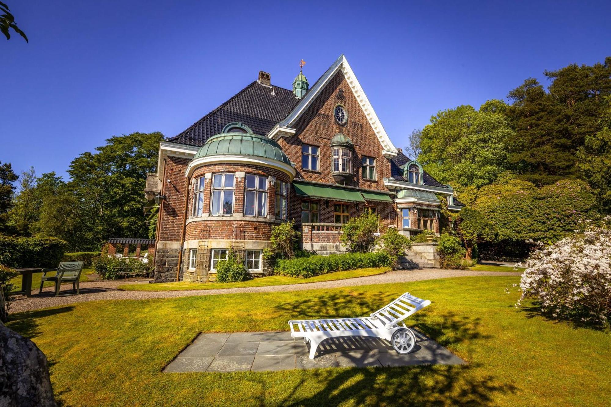 Villa Luxury Historic Villa With Private Coastline *