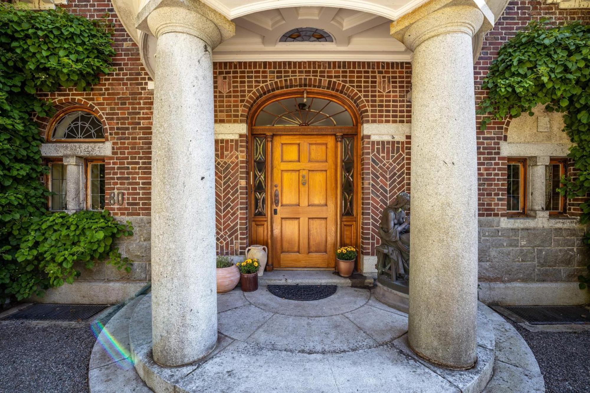 Luxury Historic Villa With Private Coastline *