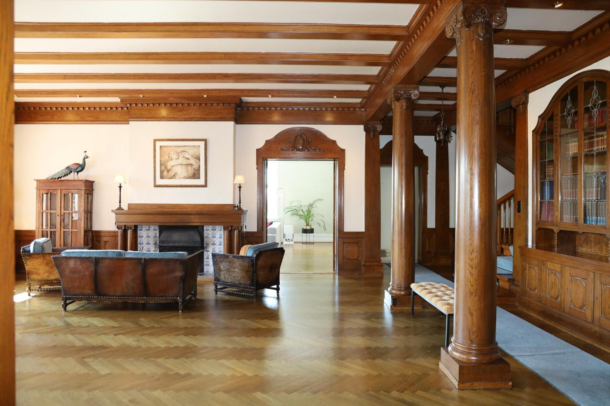 Luxury Historic Villa With Private Coastline